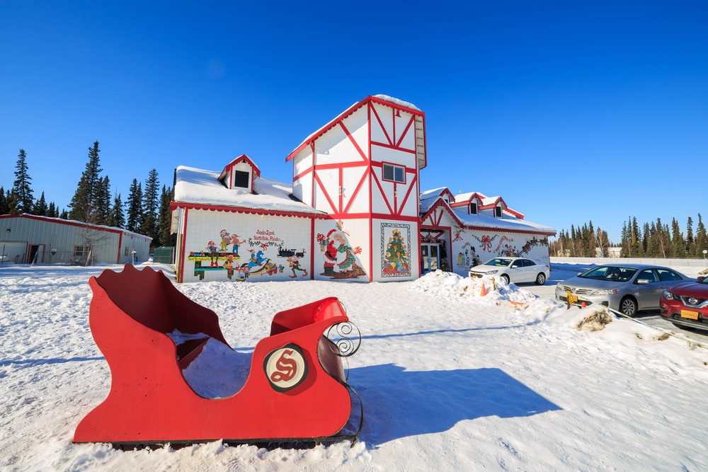 Santa Claus' House in Fairbanks, Alaska | Image Courtesy:  Kit Leong / Shutterstock.com